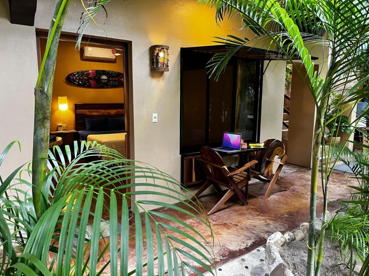 Hotel Gallo De Mar بويرتو إسكونديدو المظهر الخارجي الصورة